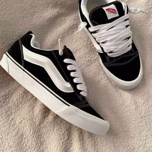 Vans Sneakers